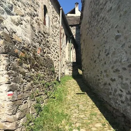 Lejlighed Antica Casa Noce Rivoria *