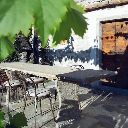 Apartment Antica Casa Noce Rivoria Masera